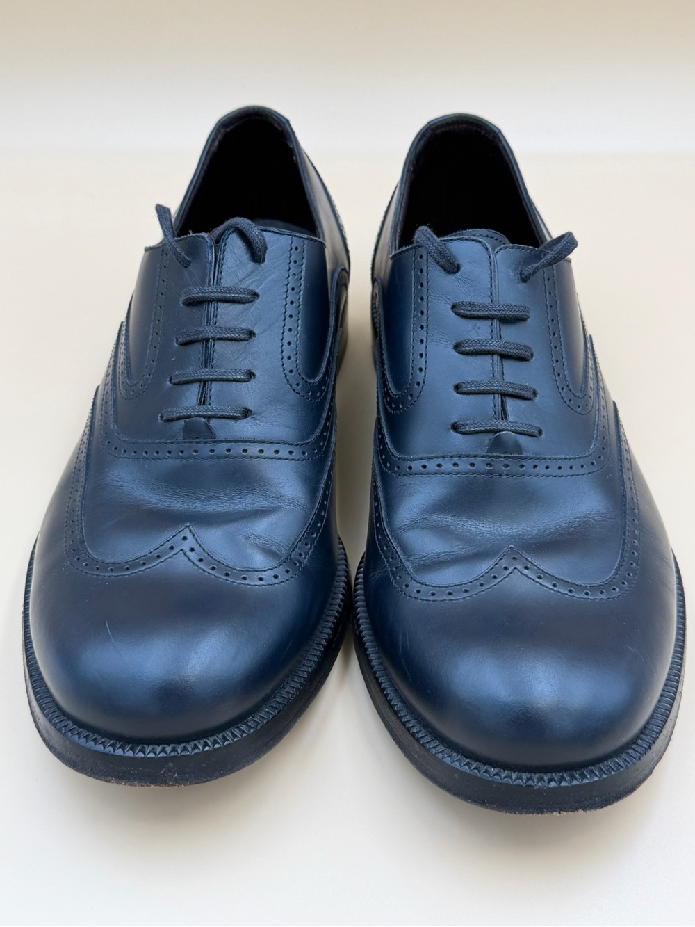 Bottega Veneta Men's Navy Leather Brogue Derby Oxfords Size 41